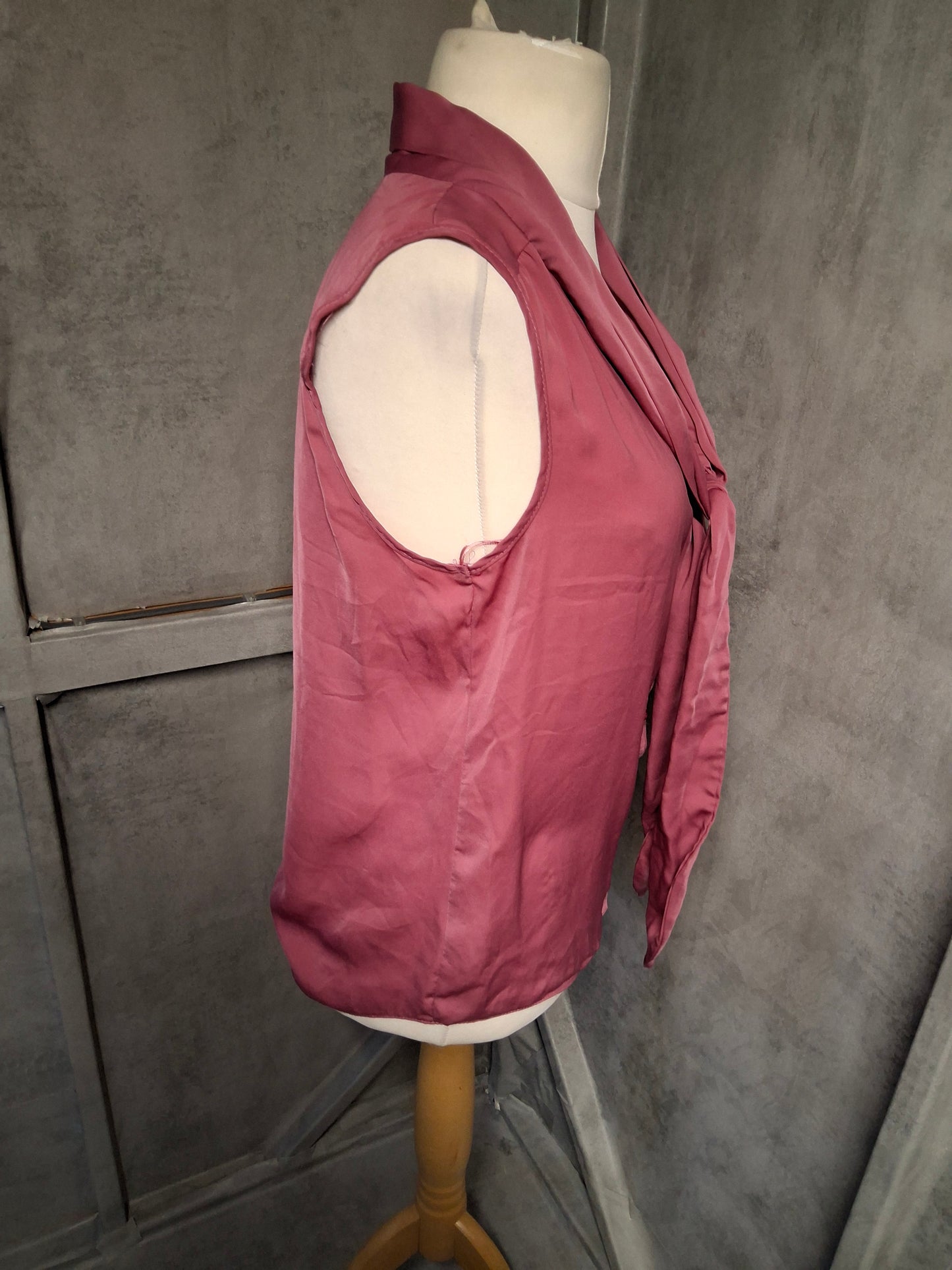 Y2K New Look Silky Deep Pink Sleeveless Top