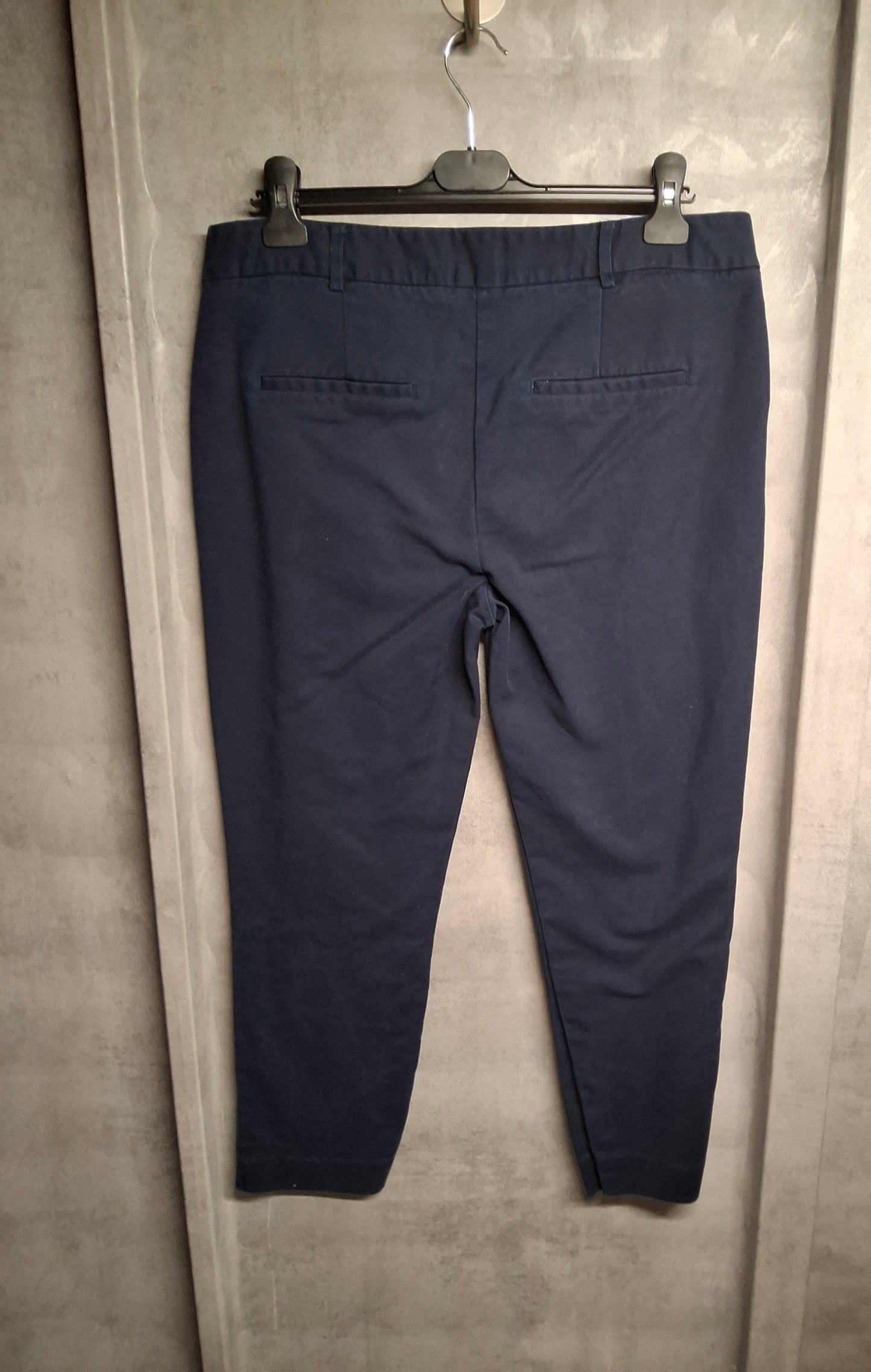 Paramour Navy Skinny Trousers – Size 18 – Workday to Weekend