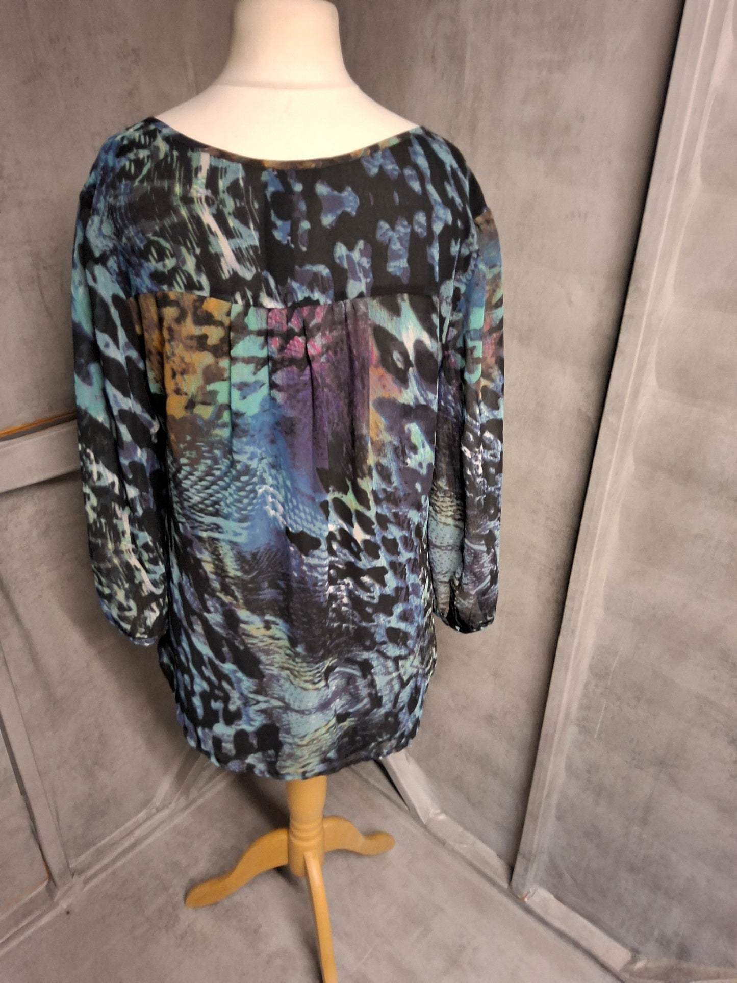 Together Sheer Gem V-Neck Blouse – Size M (UK size 14/16) Statement Top