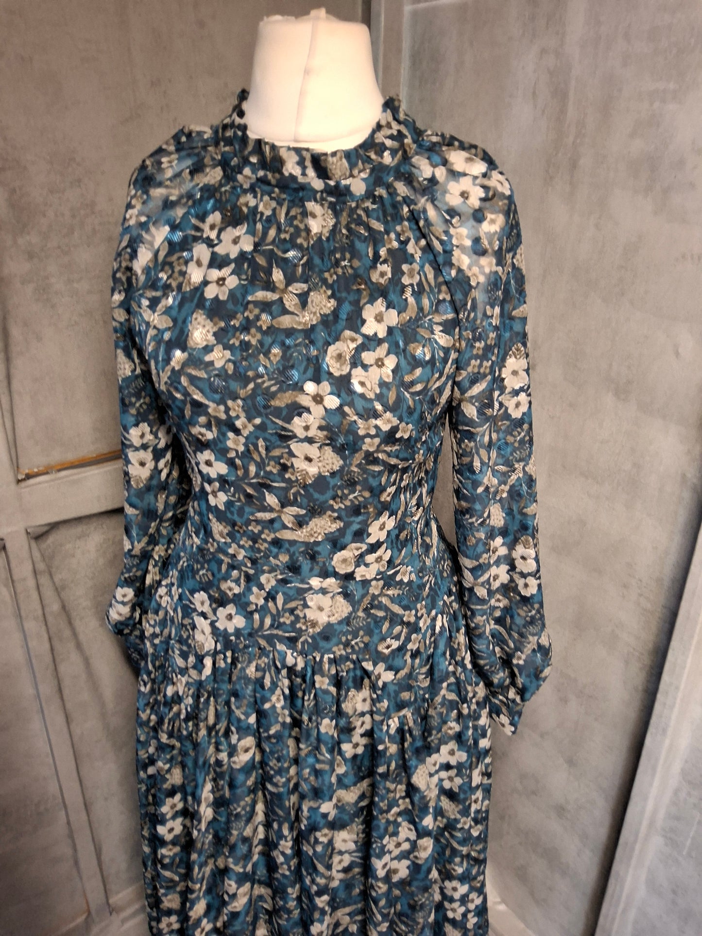 Coast Blue Floral Maxi Dress ā Size 10 ā Long Sleeve Dress šø