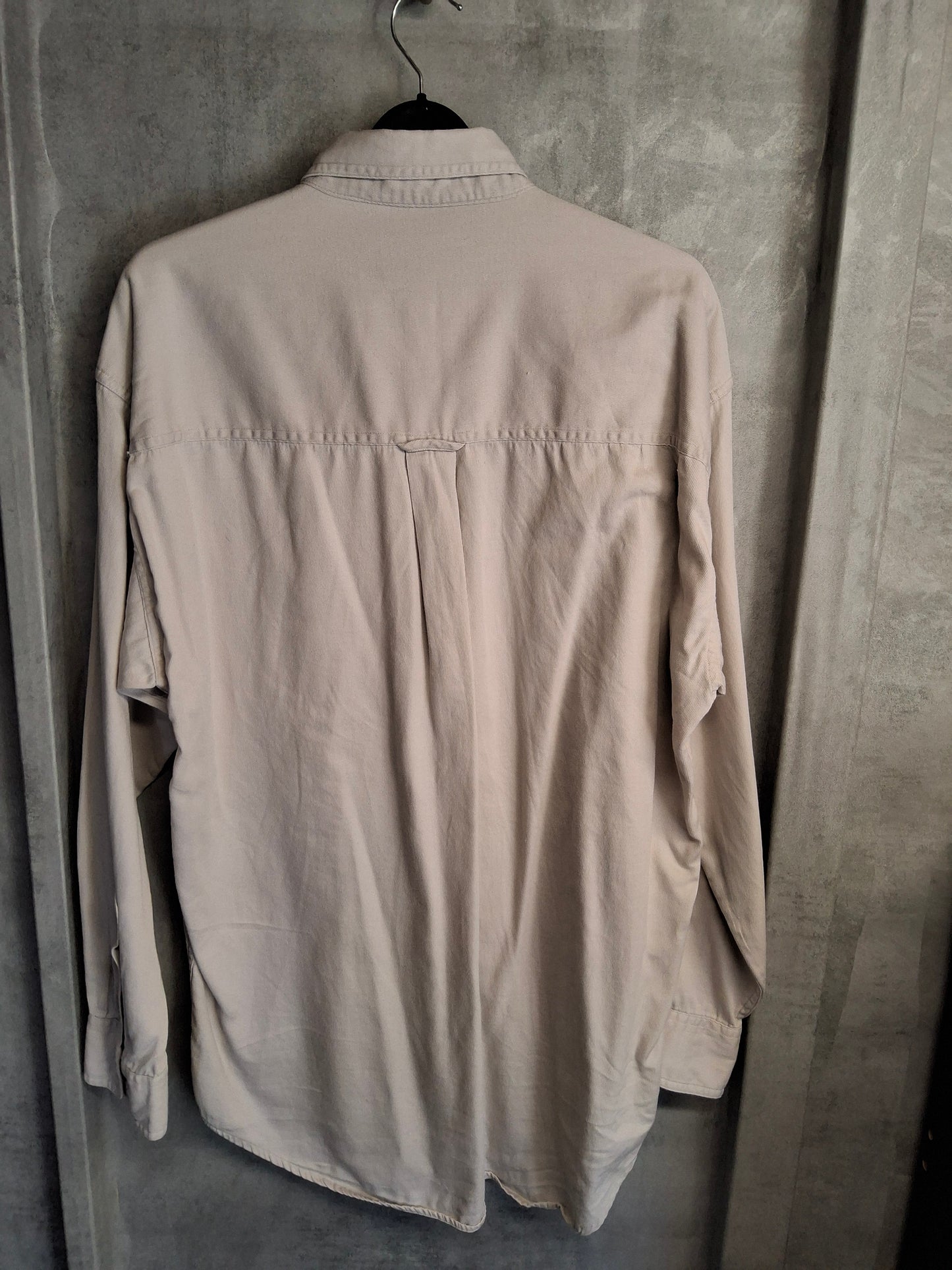 Vintage 90s Ralph Lauren CHAPS Beige Shirt | Size M | Long Sleeve Cotton Logo