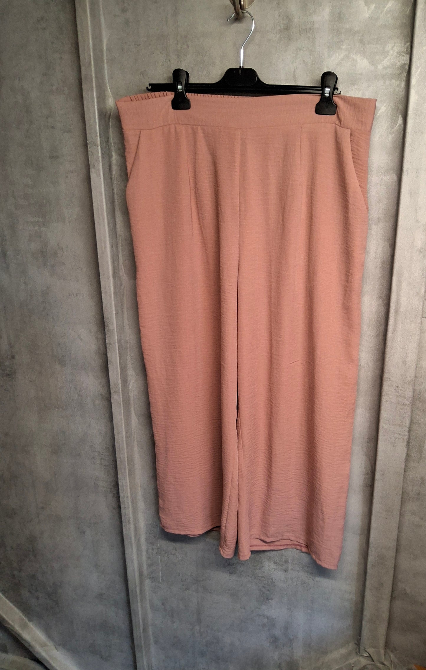 Matalan Pink Wide Leg Trousers – Size 18 – Elastic Waist & Pockets