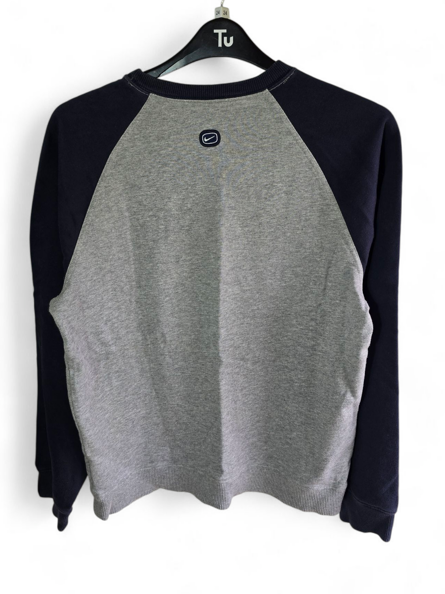 Men's Vintage Y2K Nike grey & navy long sleeved sweater jumper size small