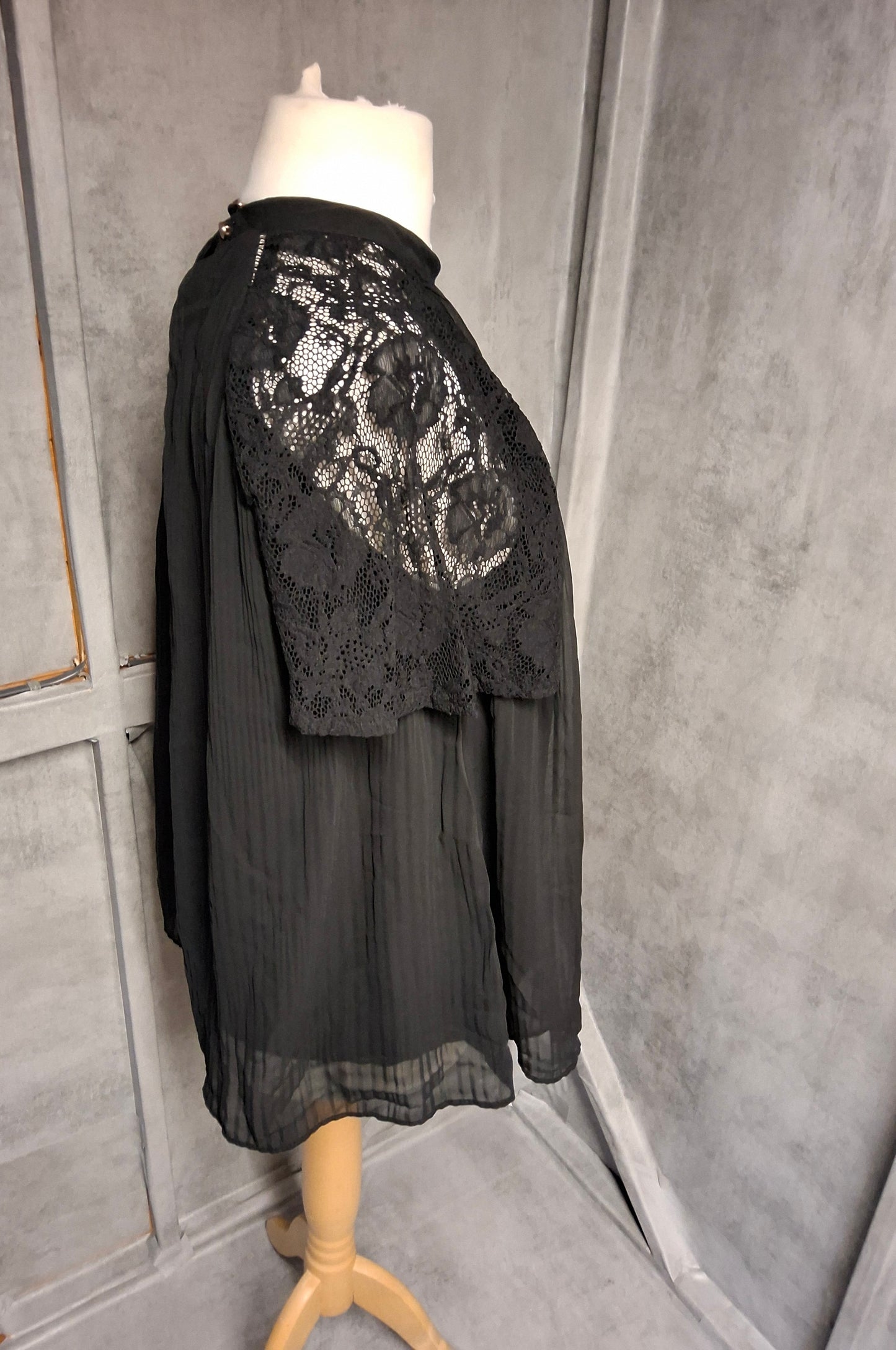 Next Black Sheer Pleated Top with Lace Sleeves – Size 12