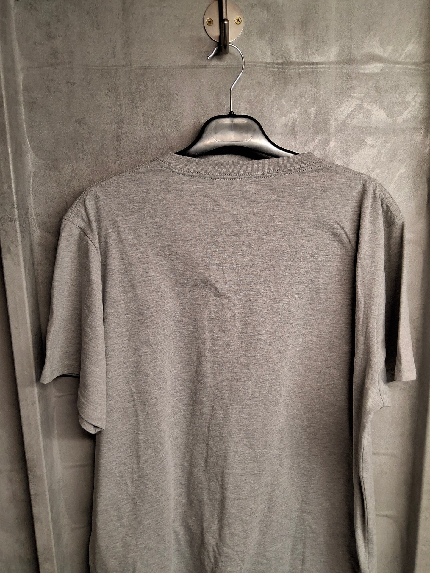 Weird Fish Men’s Grey T-Shirt – Size XL – Cotton & Polyester – Casual Short Sleeve Top