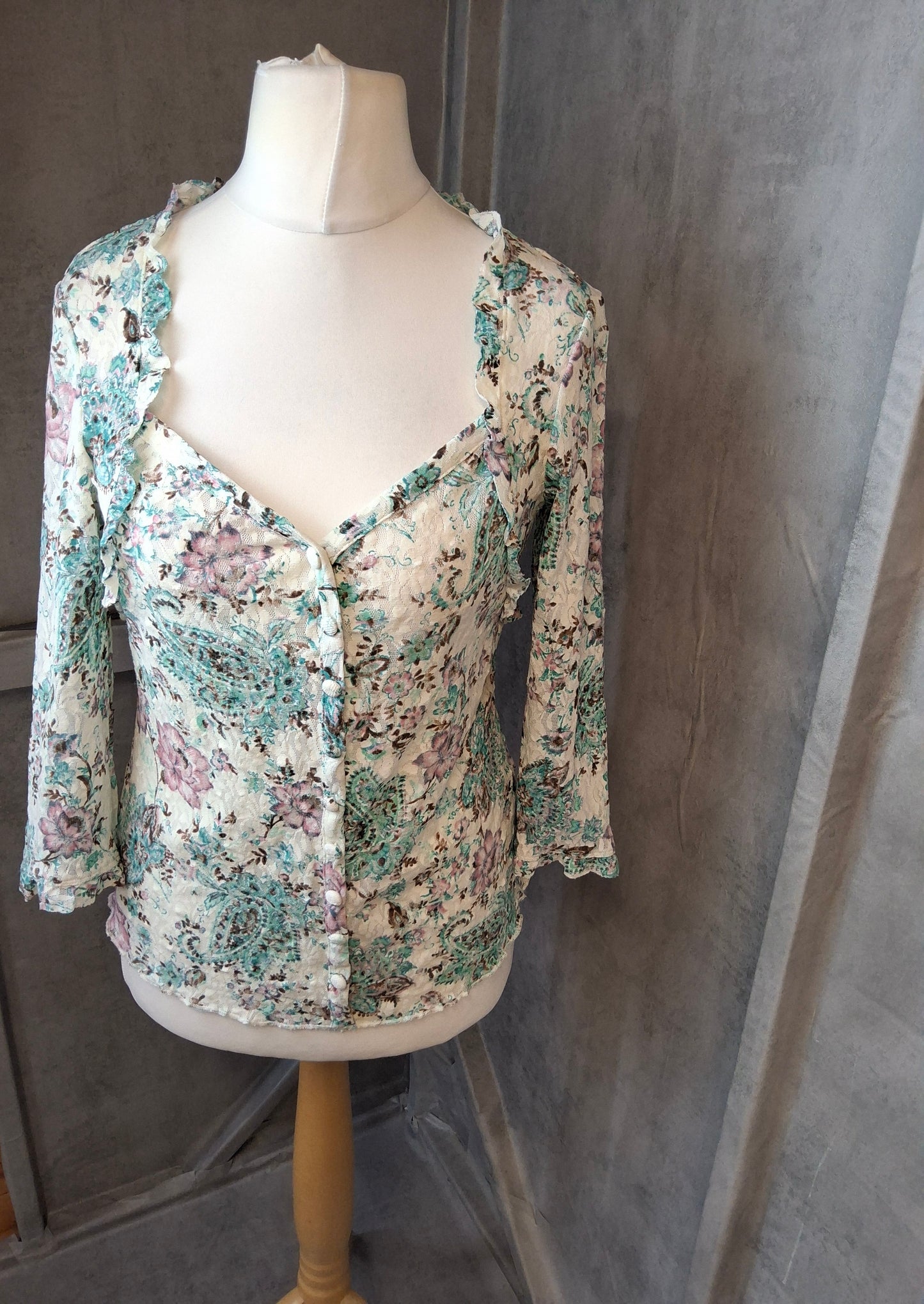 Per Una M&S Floral Lace Mesh Top Size 12 | Stretchy Semi-Sheer Blouse | Frill Neck ¾ Sleeve Top