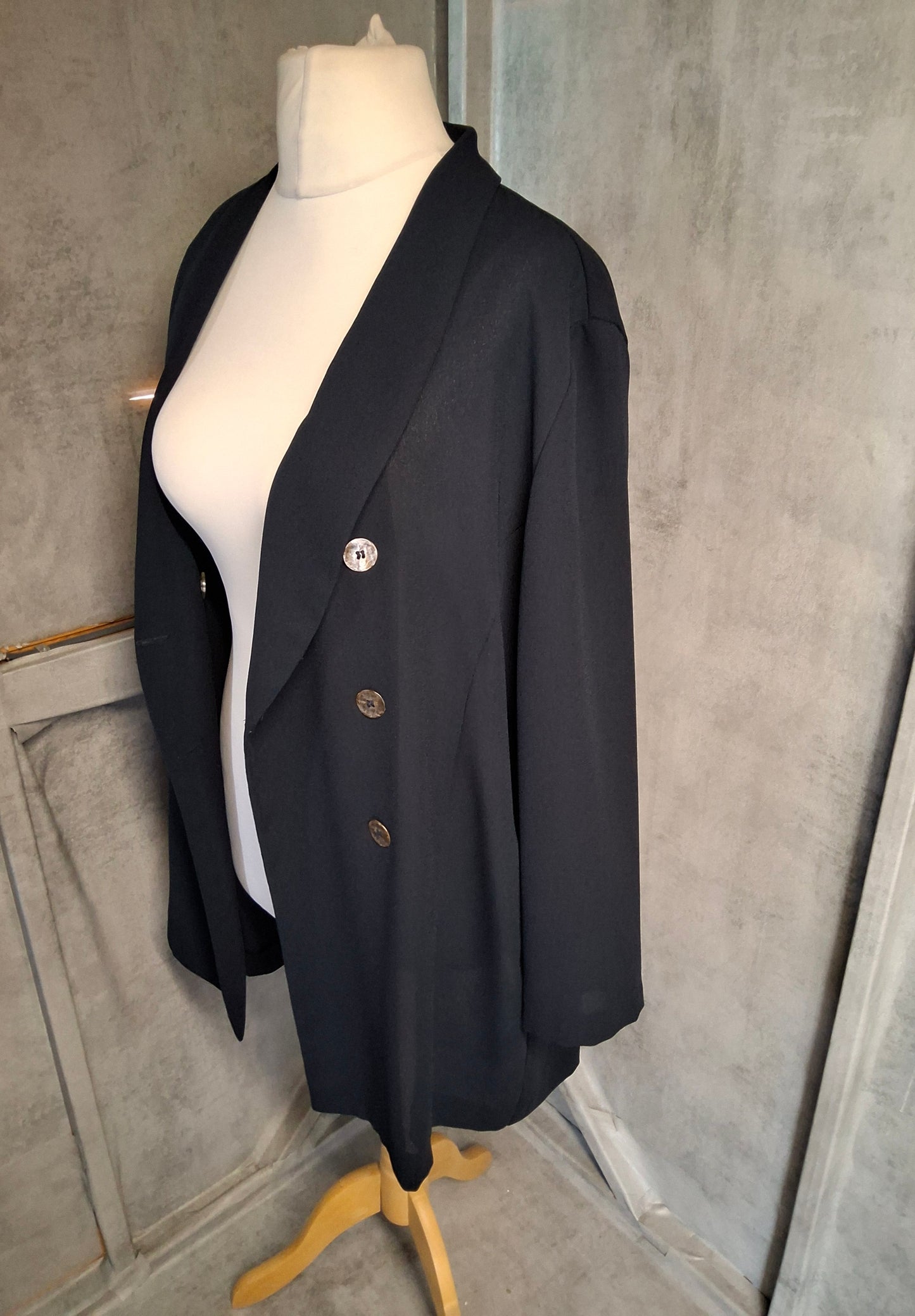 Wallis Petite Navy Blazer & Flared Trouser Suit – Size 14 – Elegant Set