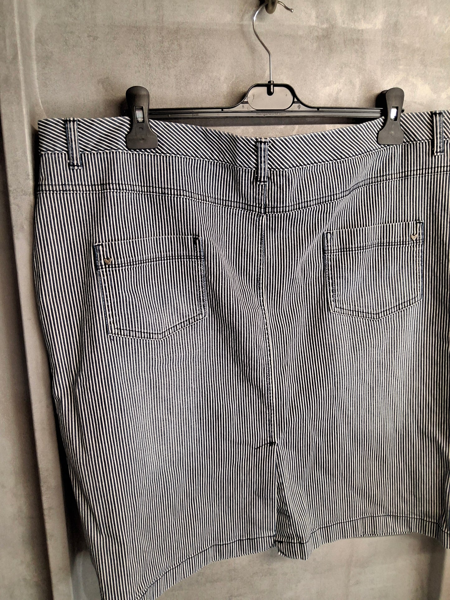 Per Una Navy & White Striped Denim Skirt – Size 20