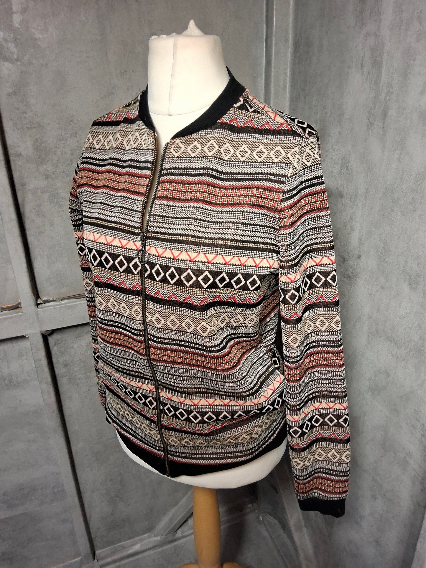 Next Zip-Up Patterned Cardigan – Size 12, Bold, Lightweight & Chic