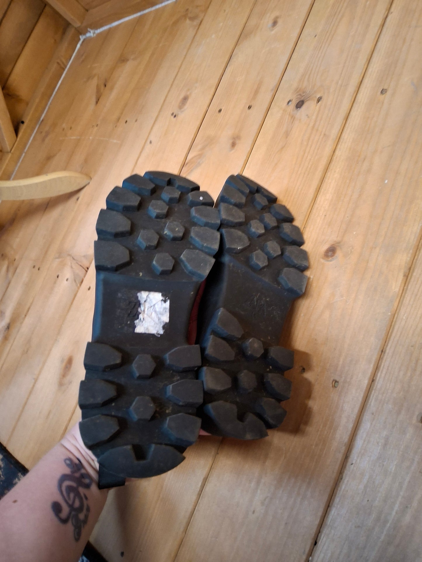 š Zara Pink & Black Chunky Ankle Boots ā EU 36 / UK 3 š