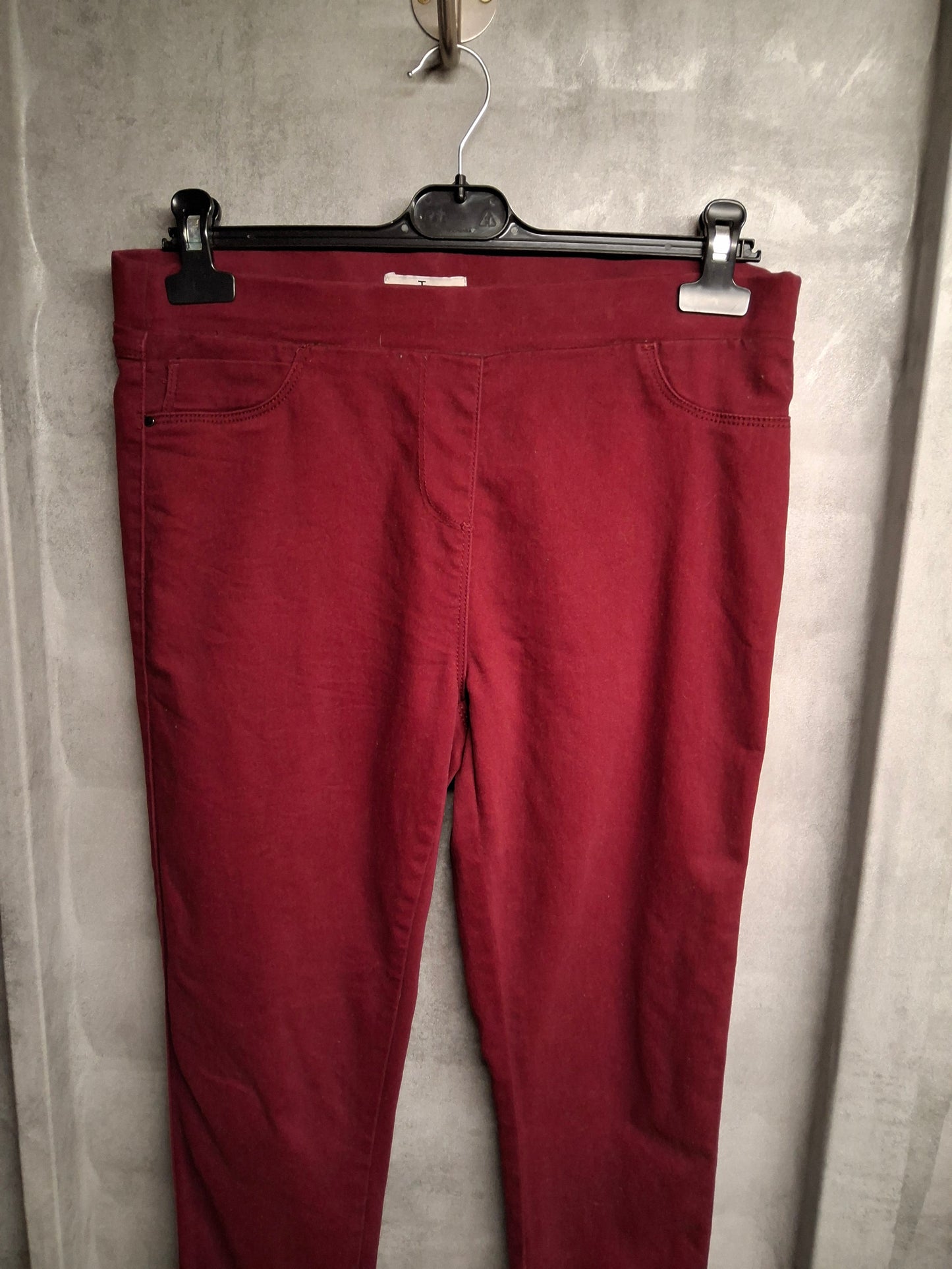 TU Burgundy Stretch Jeggings – Size 14 | Slim Fit, Pull-On, Comfy Everyday Pants with Pockets