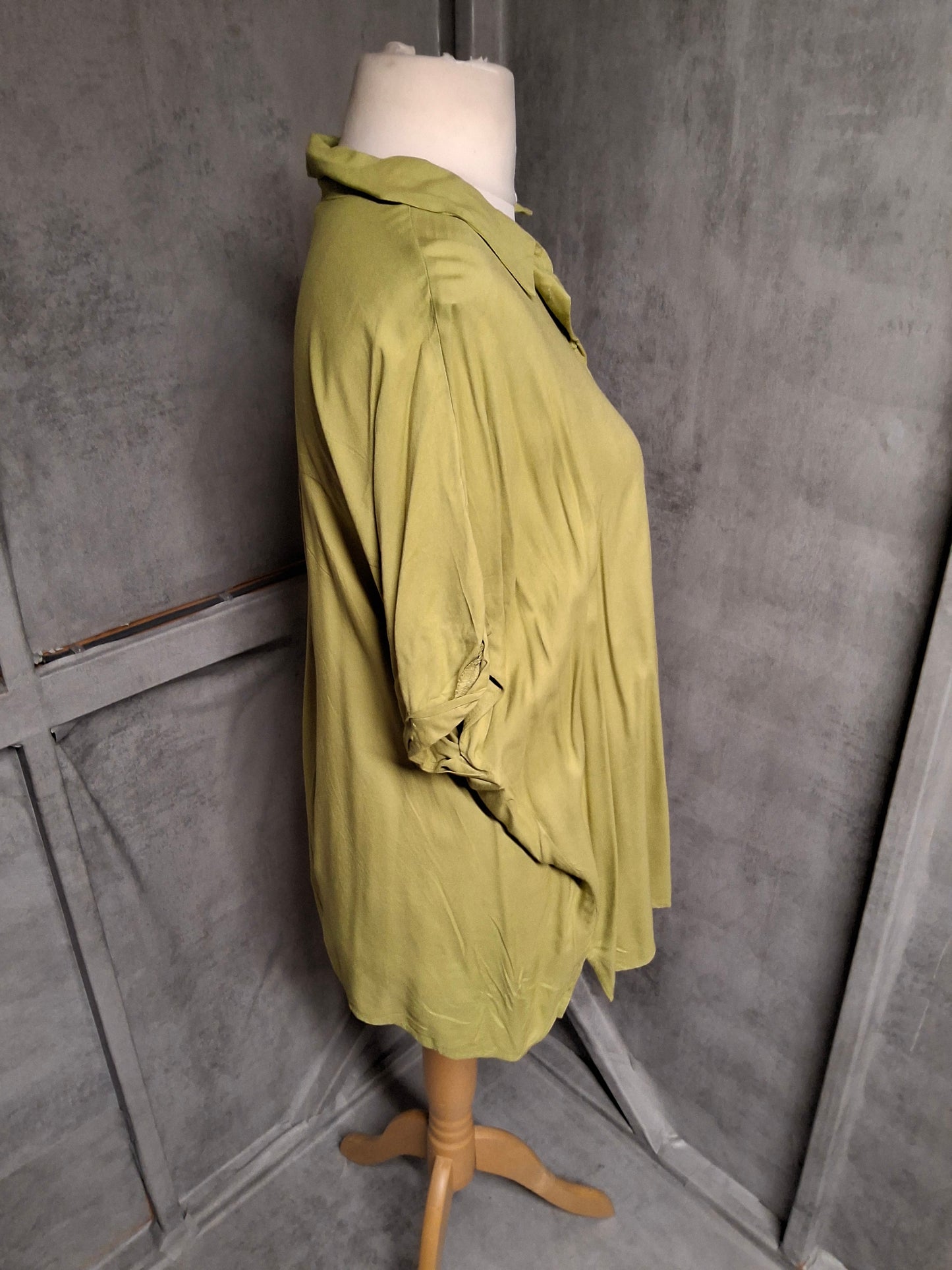 George Relaxed Fit Green Shirt – Size 16 – For When You’re Too Tired to Try, But Still Want Compliments