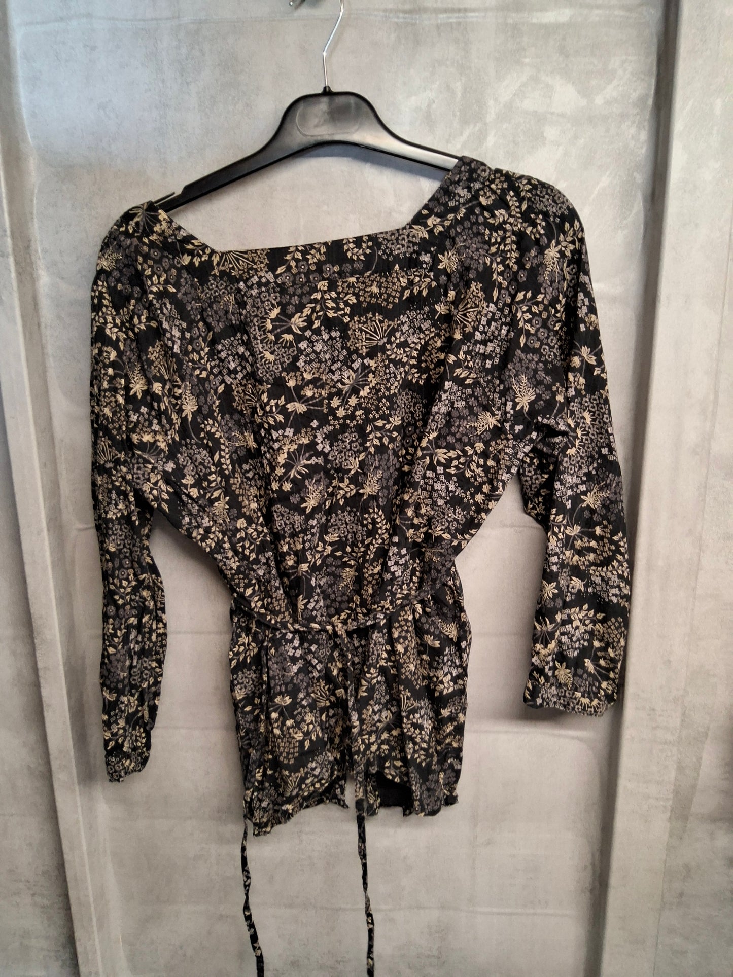 Principles Y2K Black & Beige Floral Blouse ā UK Size 10/12 ā Square Neckline, Tie Waist, Cotton