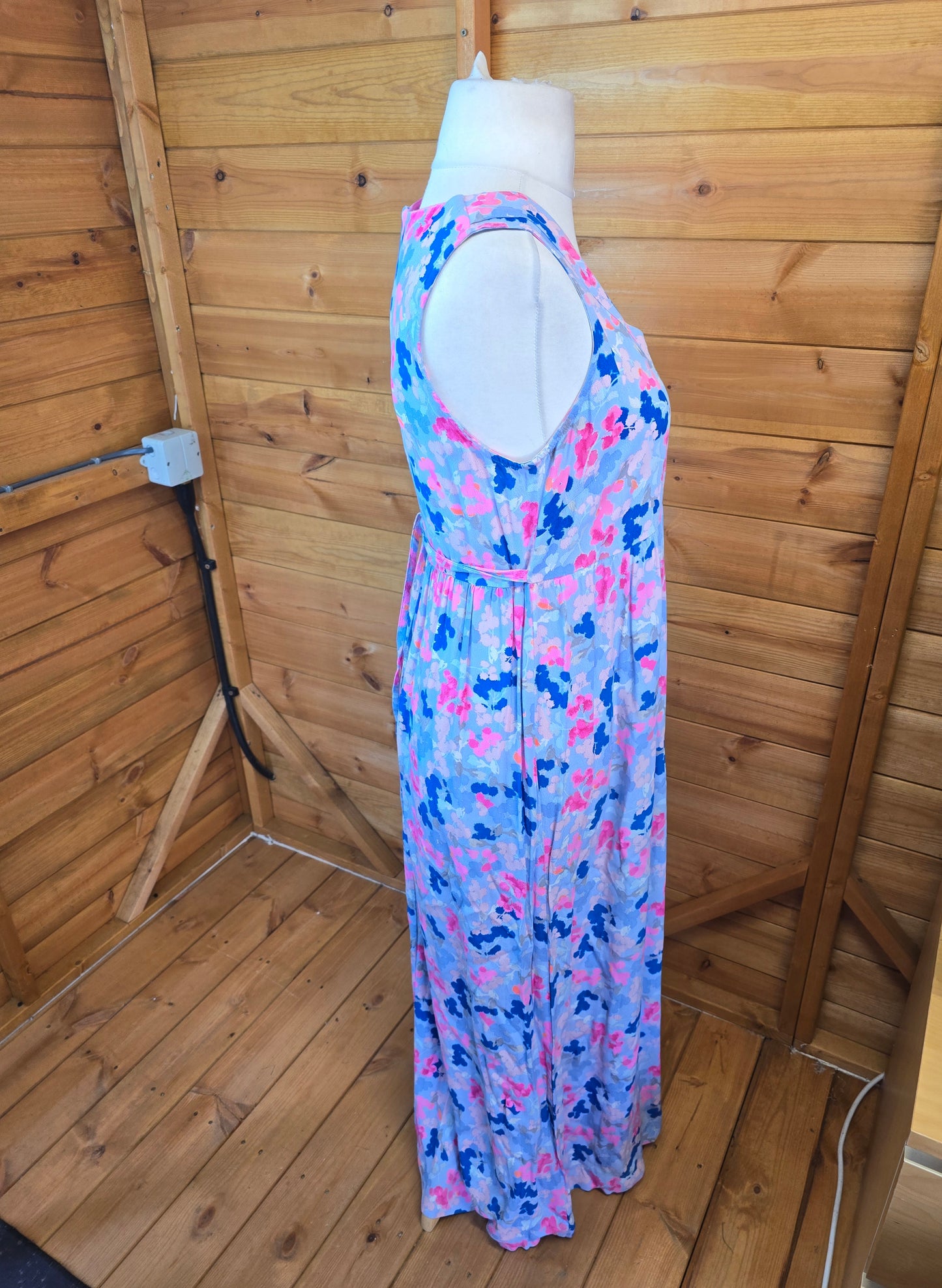 Joules Blue Pink Floral Maxi Dress ā Size 12 ā Viscose š
