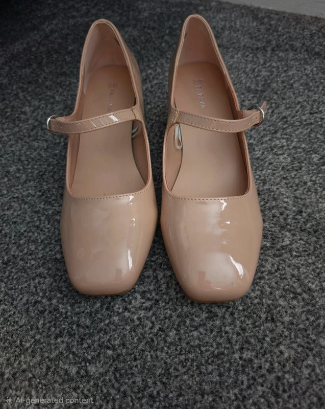 Matalan Nude Patent Platform Mary Jane Heel Shoes Square Toe Size 7