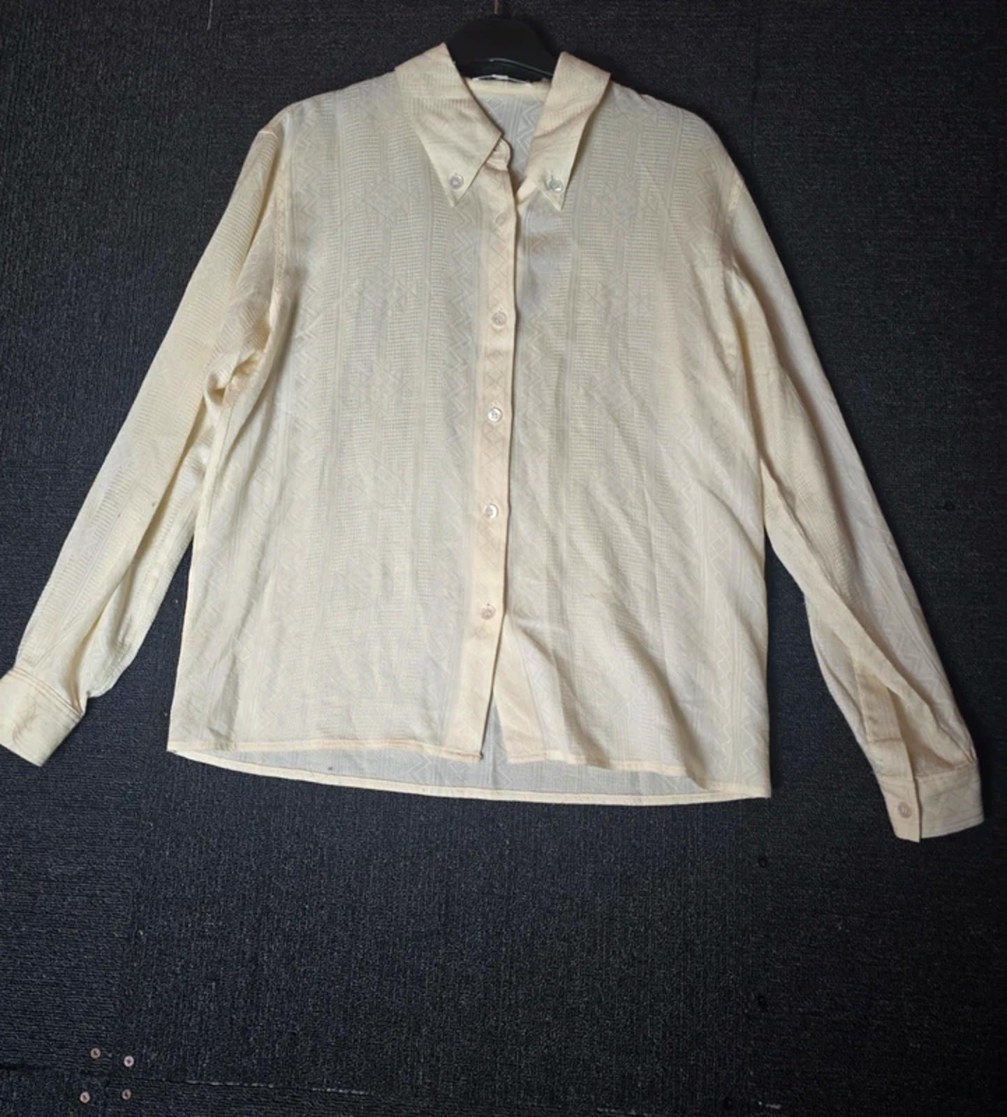 Planet cream patterned oversized shirt size 8