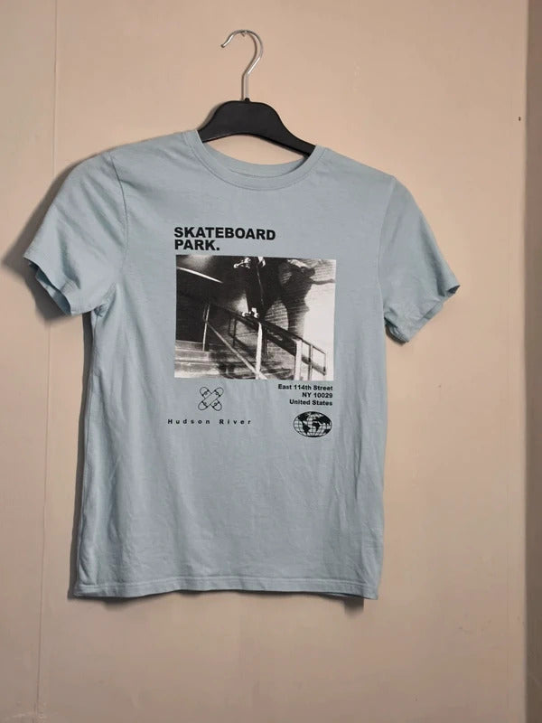 Primark Boys Mint Green Skateboard Graphic T-Shirt Age 8-9 Years