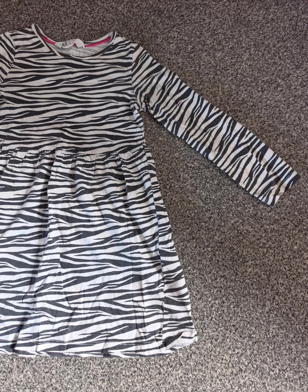 H&M Girls Black & White Zebra Print Long Sleeve Cotton Dress Age 5-6 Years