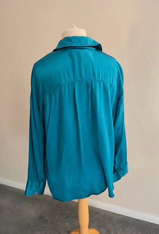 Zara Emerald Green Silky Oversized Long-Sleeved Blouse Large (Size 12-14)