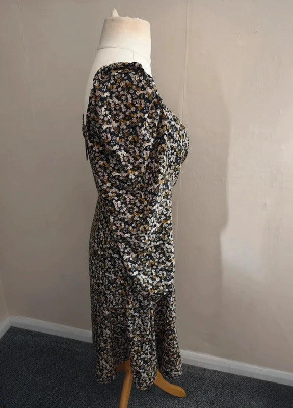 Anotherlook Black & Beige Off The Shoulder Flared KneeLength Dress Size 12 (NWT)