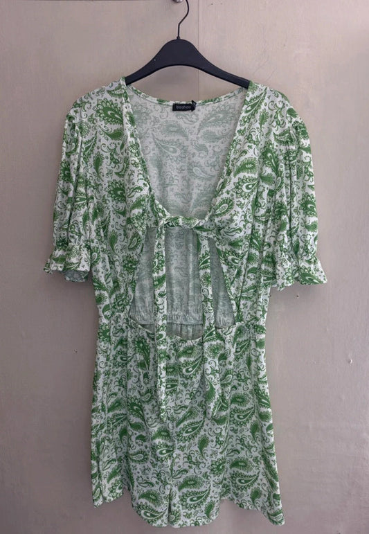Boohoo Green & White Paisley Tie-Front Playsuit Size 14
