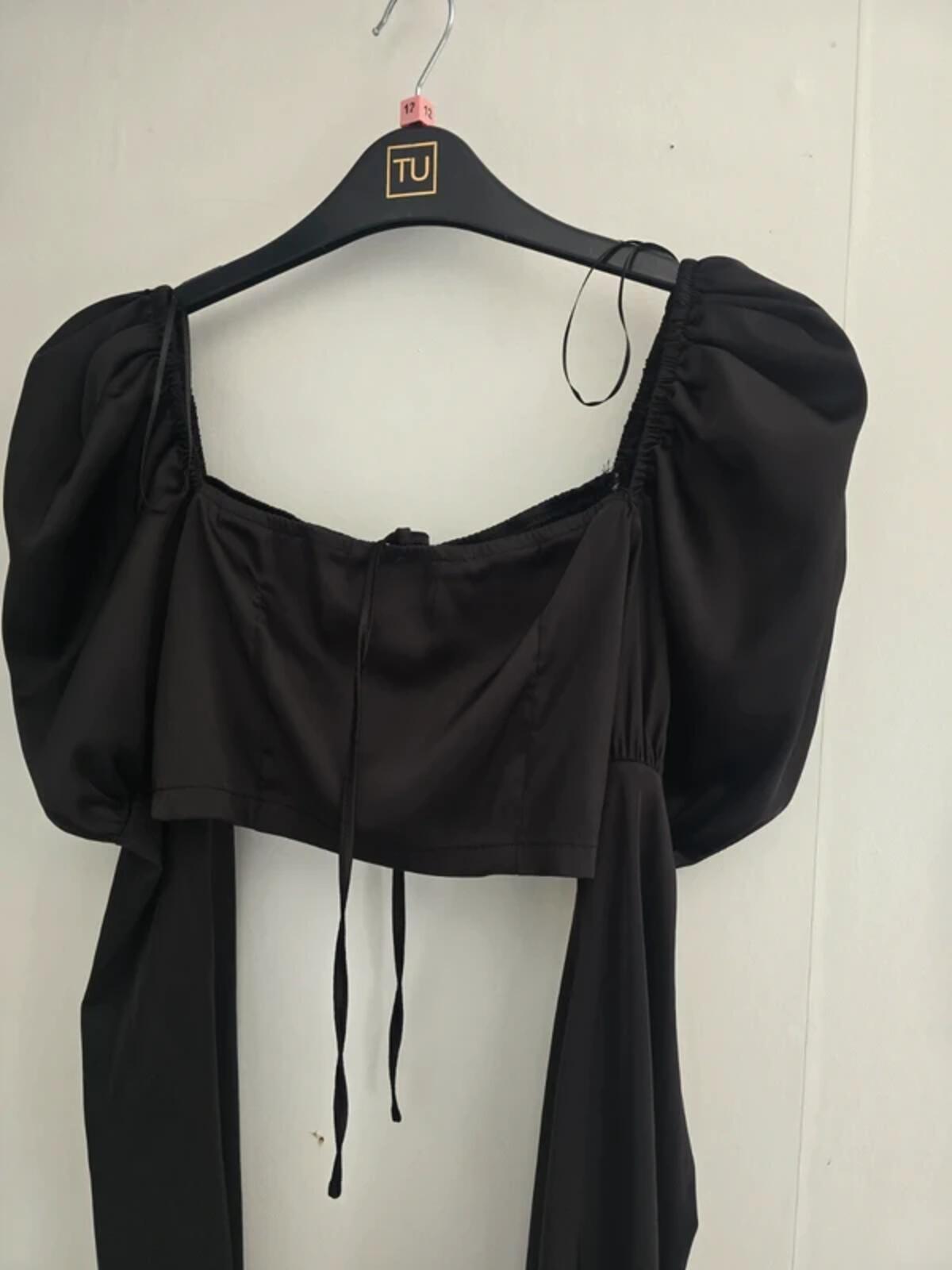 Boohoo Black Satin Style Cropped Puff Sleeve Top - Size 8