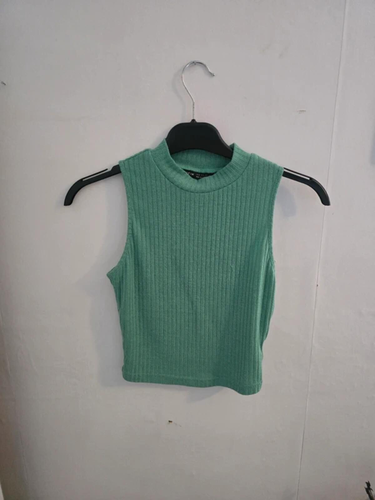SHEIN Green Cropped Sleeveless Top - Size 6-8