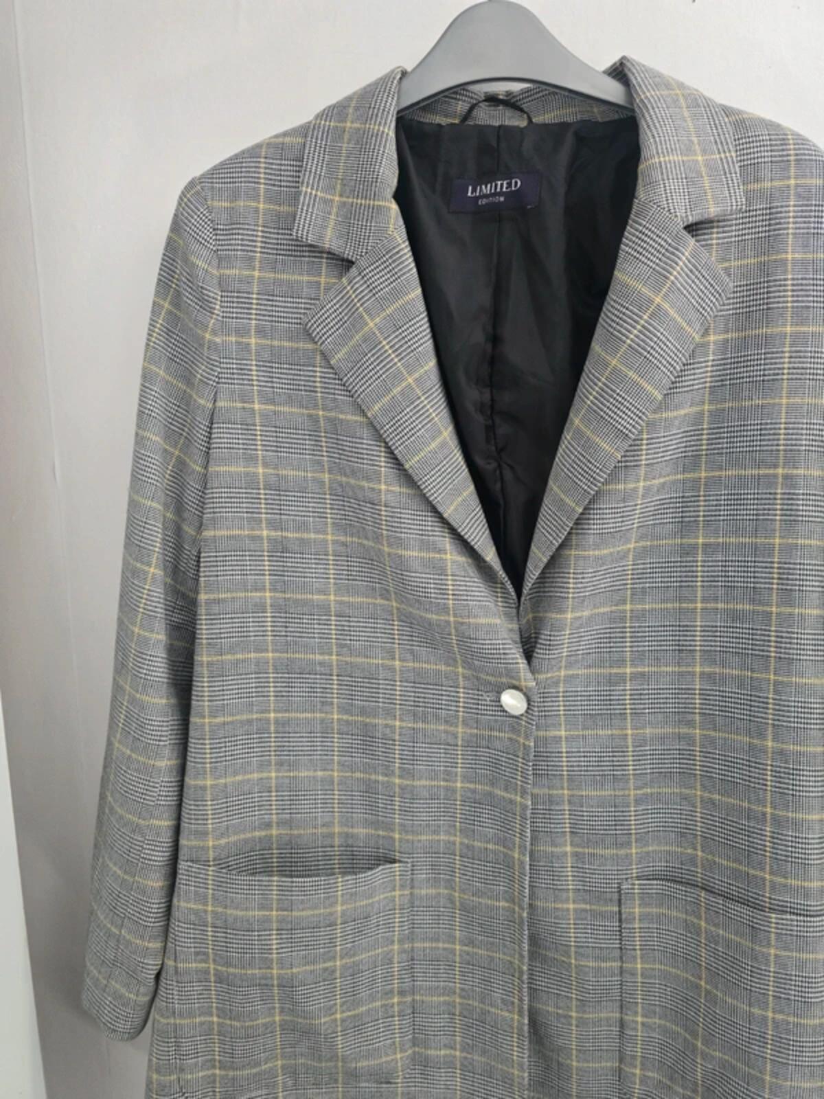 Marks & Spencer Grey & Yellow Checked Oversized Blazer - Size 10