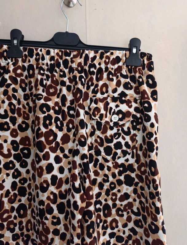 Marks & Spencer Beige & Brown Patterned High-Waisted Shorts Size 8 Regular