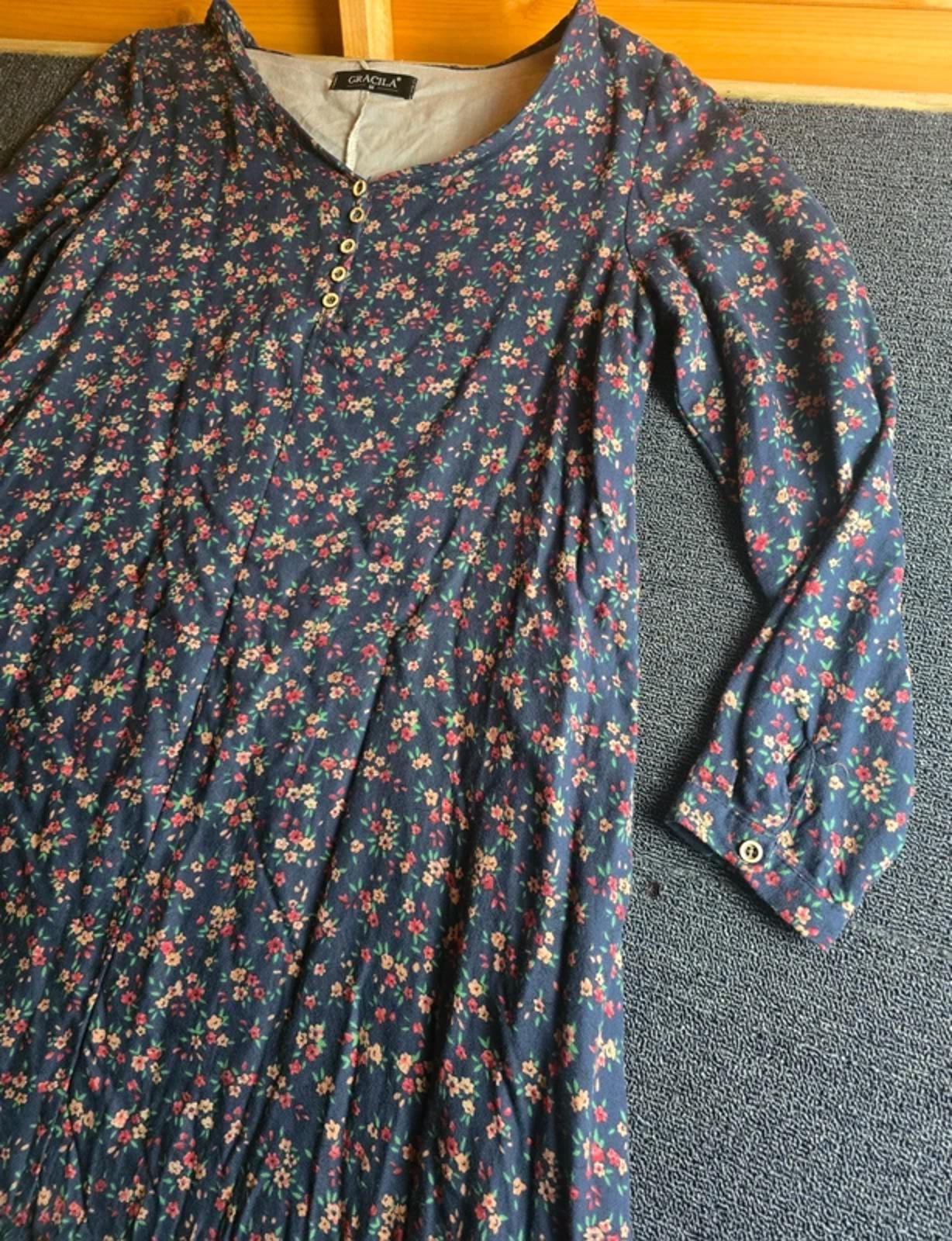 Gracila Maxi Dress Navy Floral M Size 12/14  Oversized Casual Boho Layered