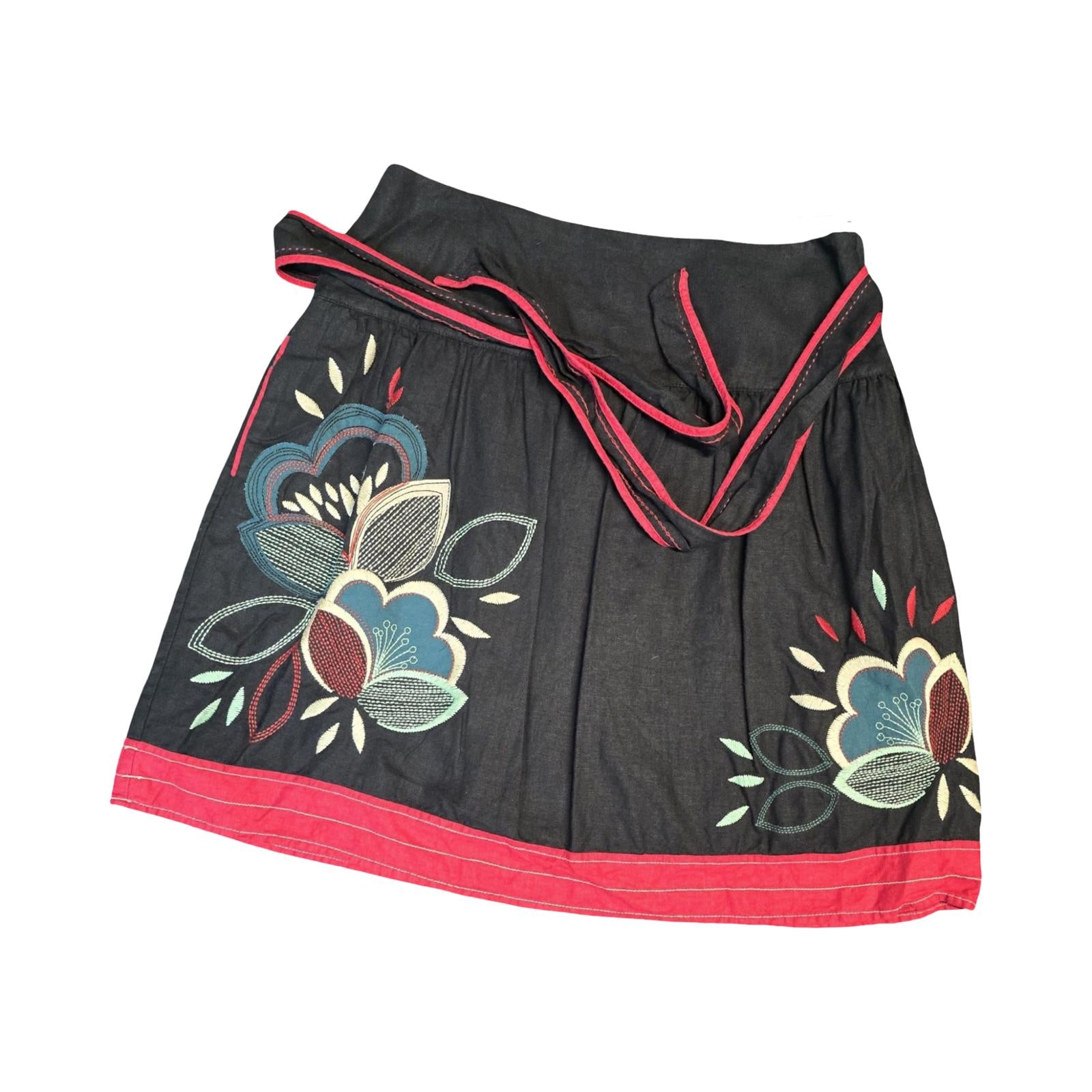 Next Skirt Black & Red Size 14 Knee Length Belted Flared Y2k