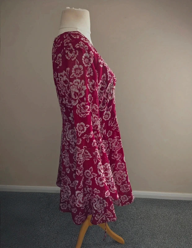 Brave Soul Burgundy White Floral Dress Size 10/12 Long Flared Sleeves Boho Style