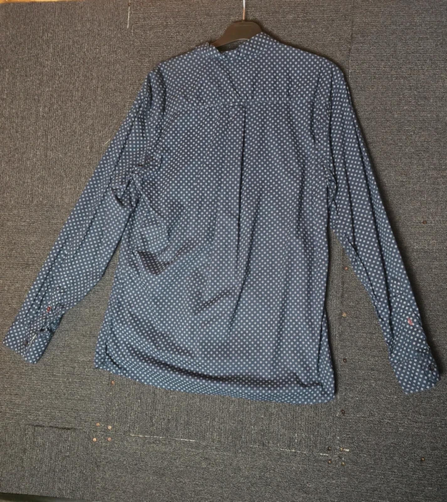 Peacocks mens navy patterned long sleeved slim fit shirt size Large