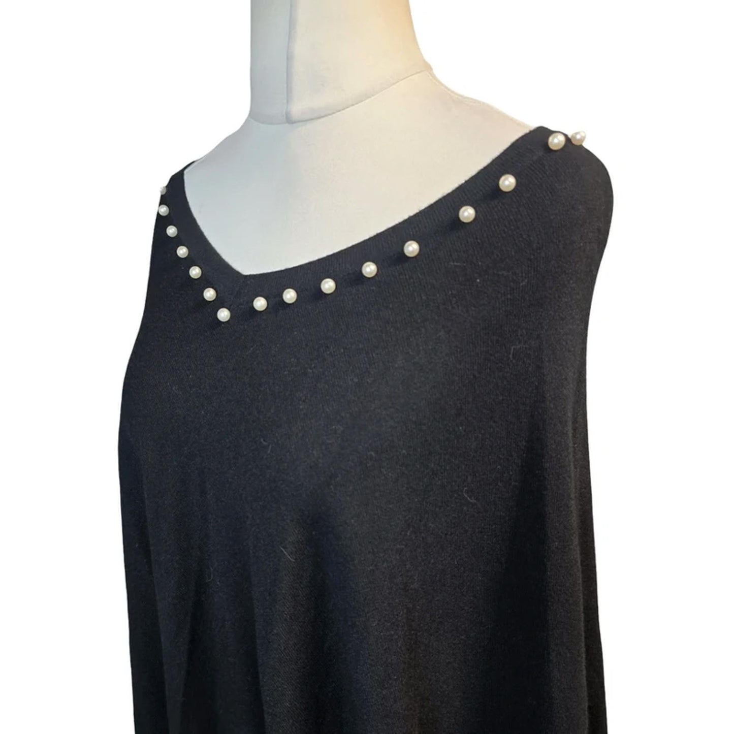 Frank Usher Poncho Black Size 16–22 Pearl Detail / Layering