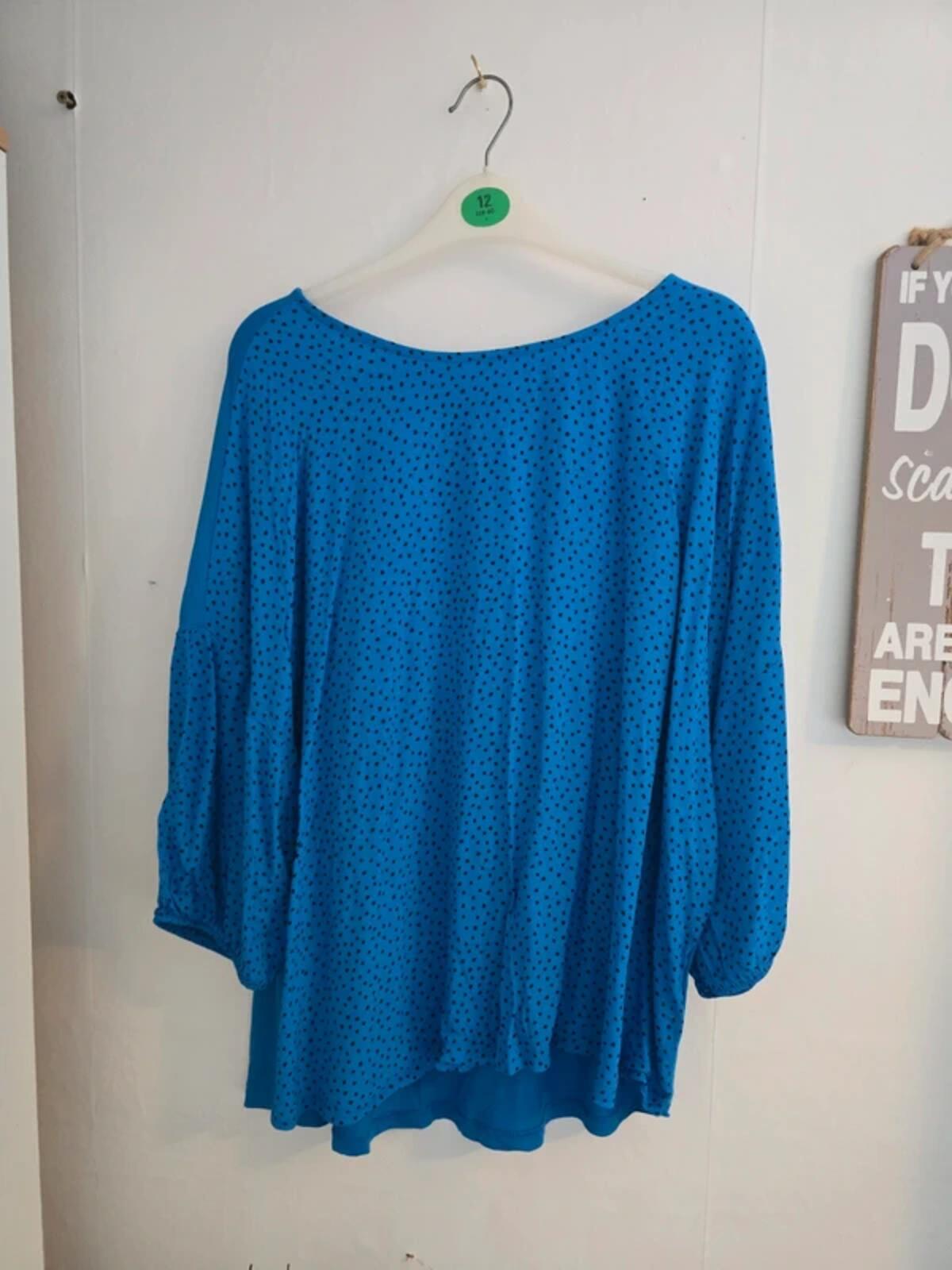 F&F Blue Polka Dot 3/4 Sleeve Relaxed Top Size 20