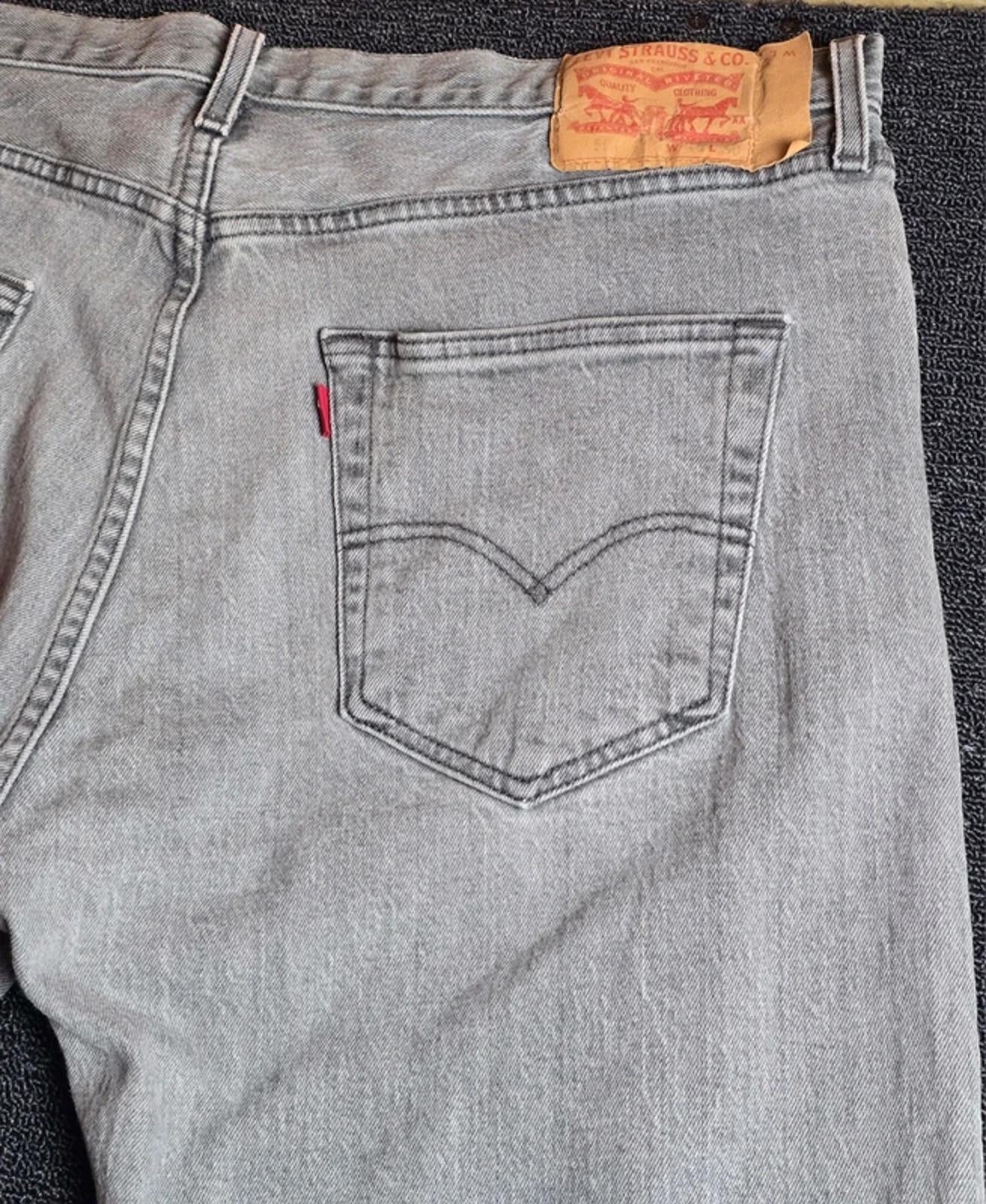 Vintage Levi’s 501 Grey Straight Leg Jeans Mens W36 L30
