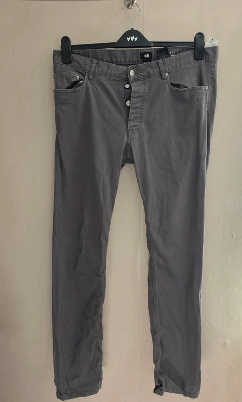 H&M Men's Grey Slim Fit Cotton Blend Button Fly Chinos W34