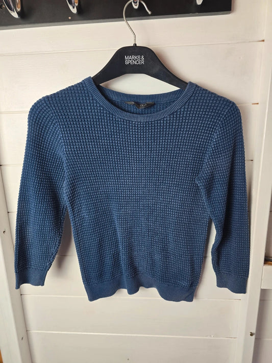 Primark navy long sleeved knitted jumper age 5-6years