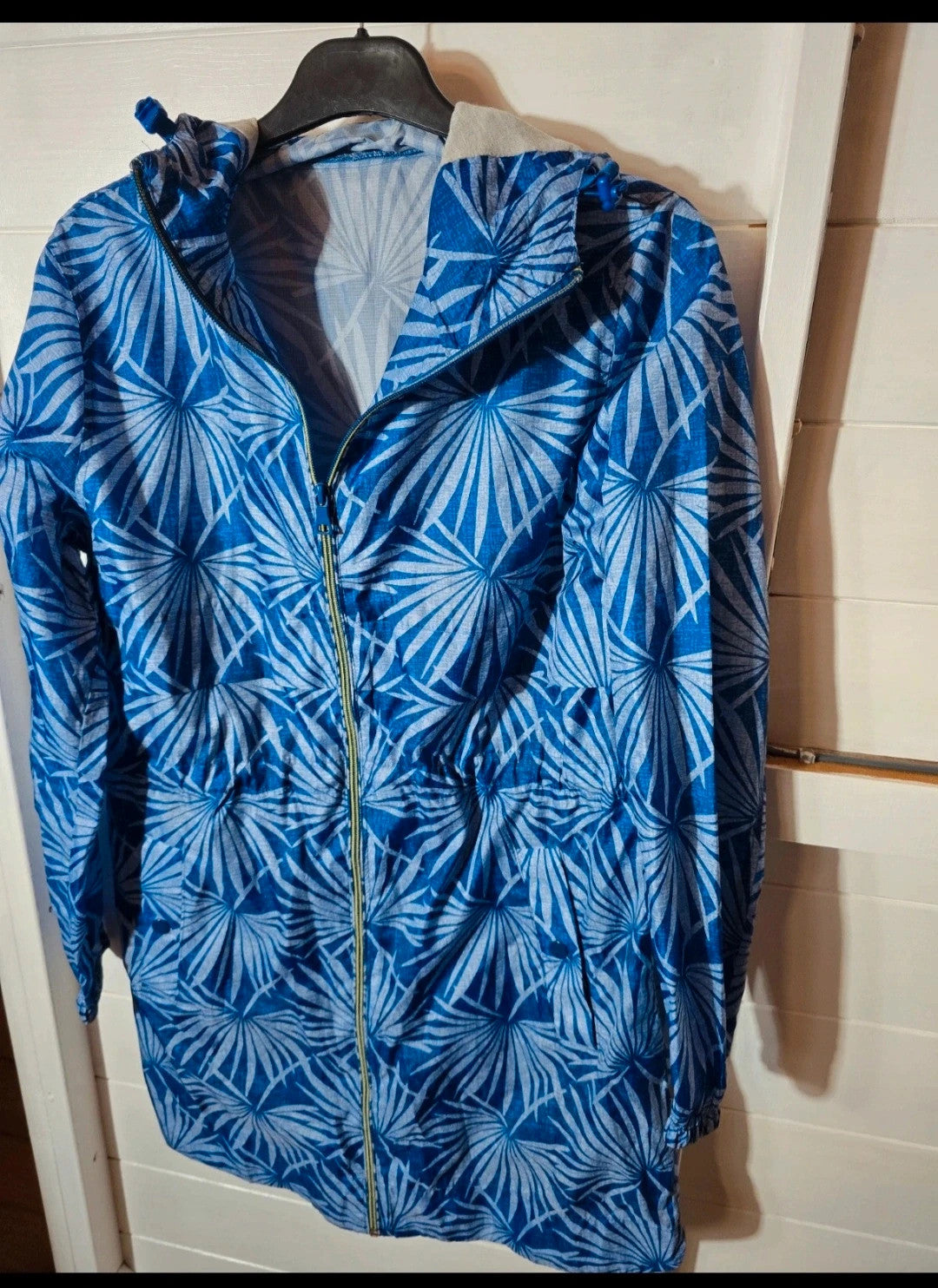 Marks & Spencer blue leaf pattern waterproof midi coat size small