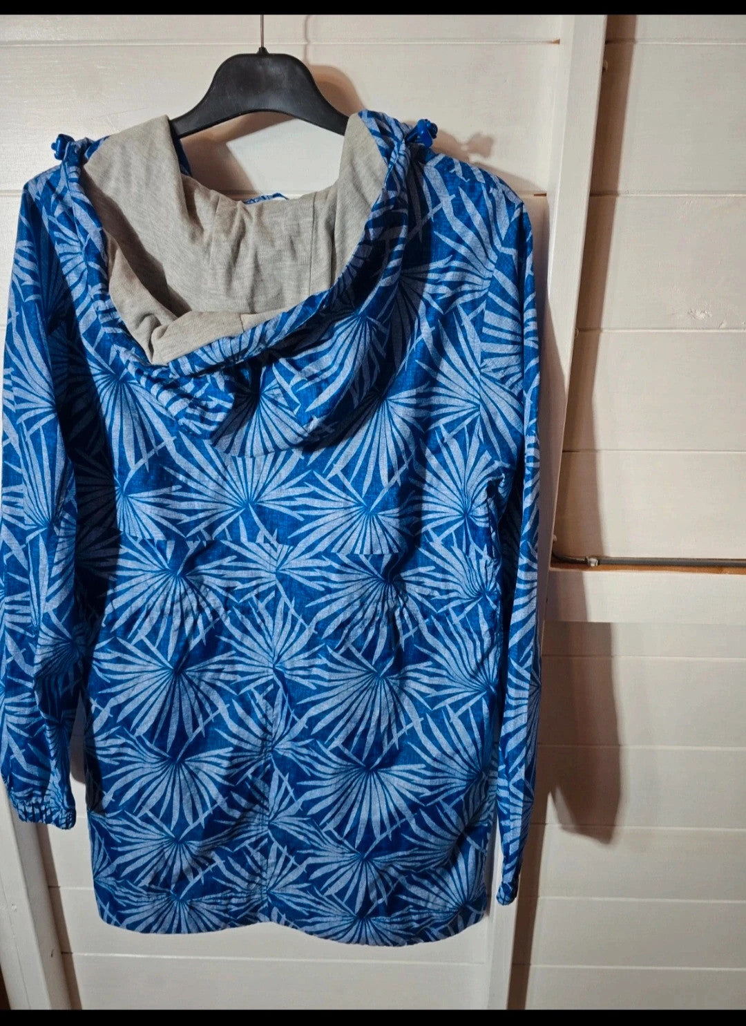 Marks & Spencer blue leaf pattern waterproof midi coat size small