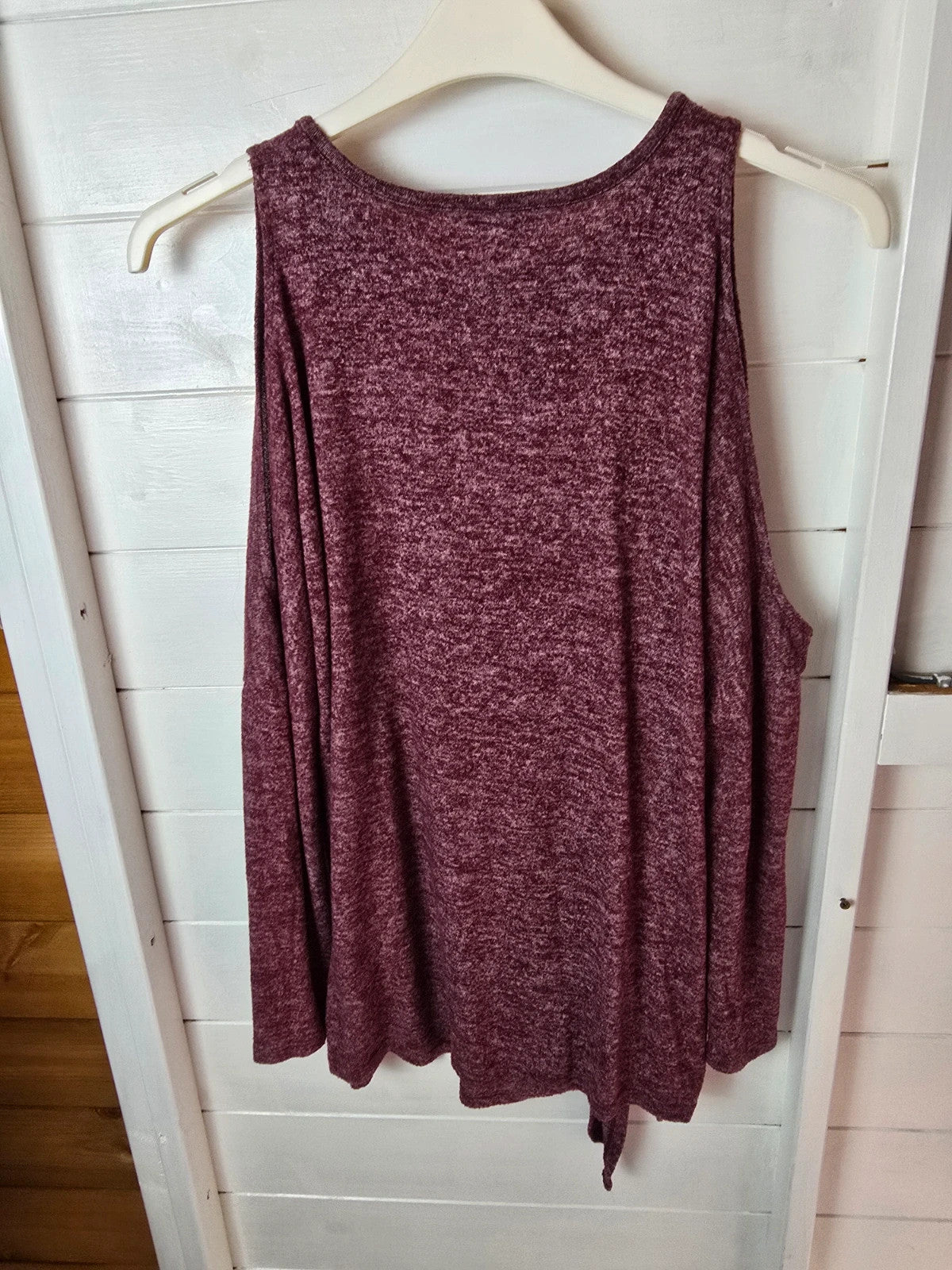 Pep & Co burgundy red cold shoulder long sleeved top size 8