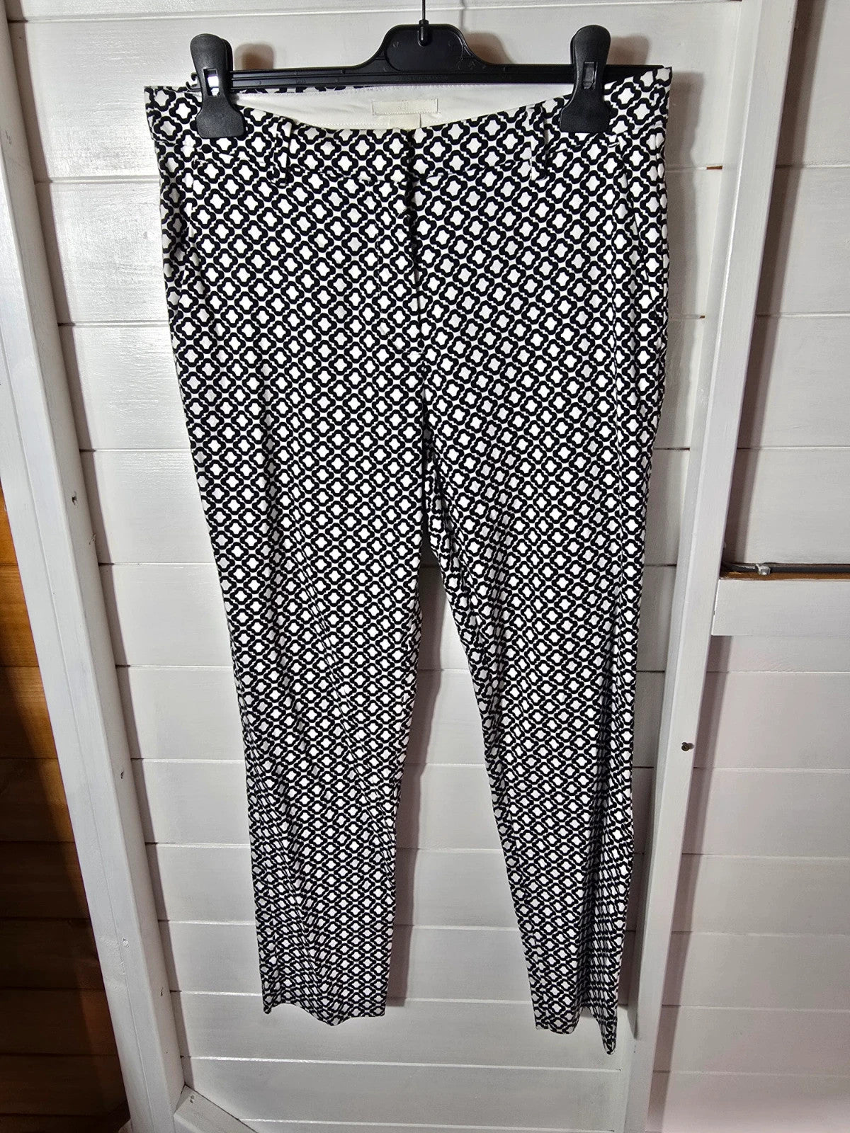 H&M black & white patterned skinny trousers size 8