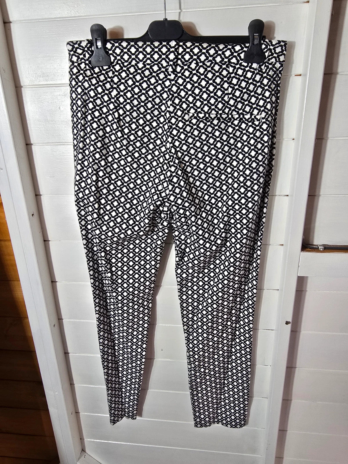 H&M black & white patterned skinny trousers size 8