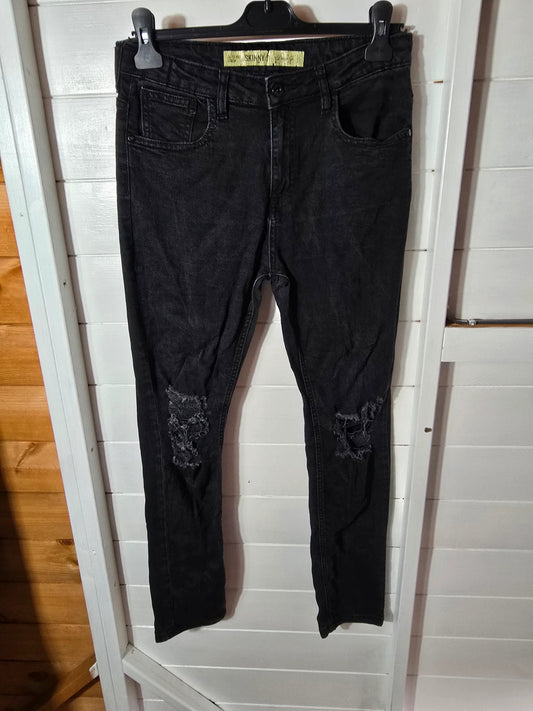 Boys primark black Ripped skinny jeans age 14/15yrs