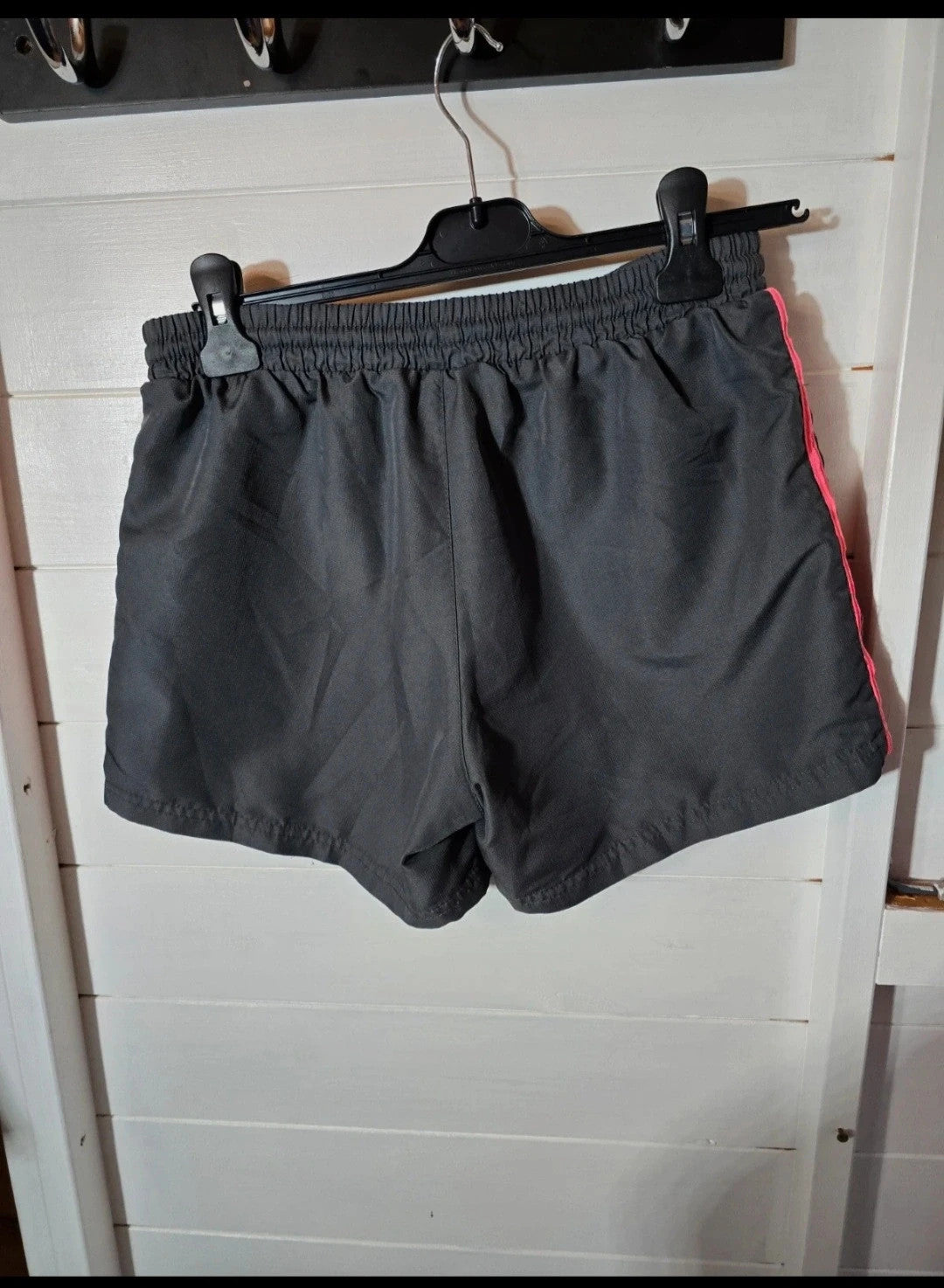 Lonsdale grey & pink sports shorts size 8