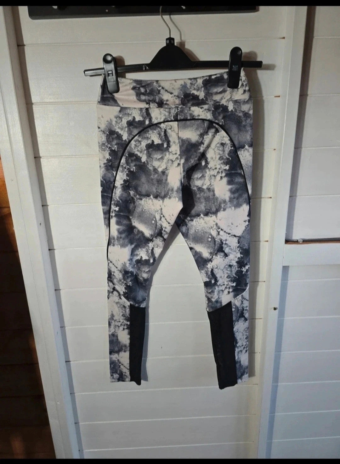 Zara grey & white marble design 3/4 gym leggings size 10