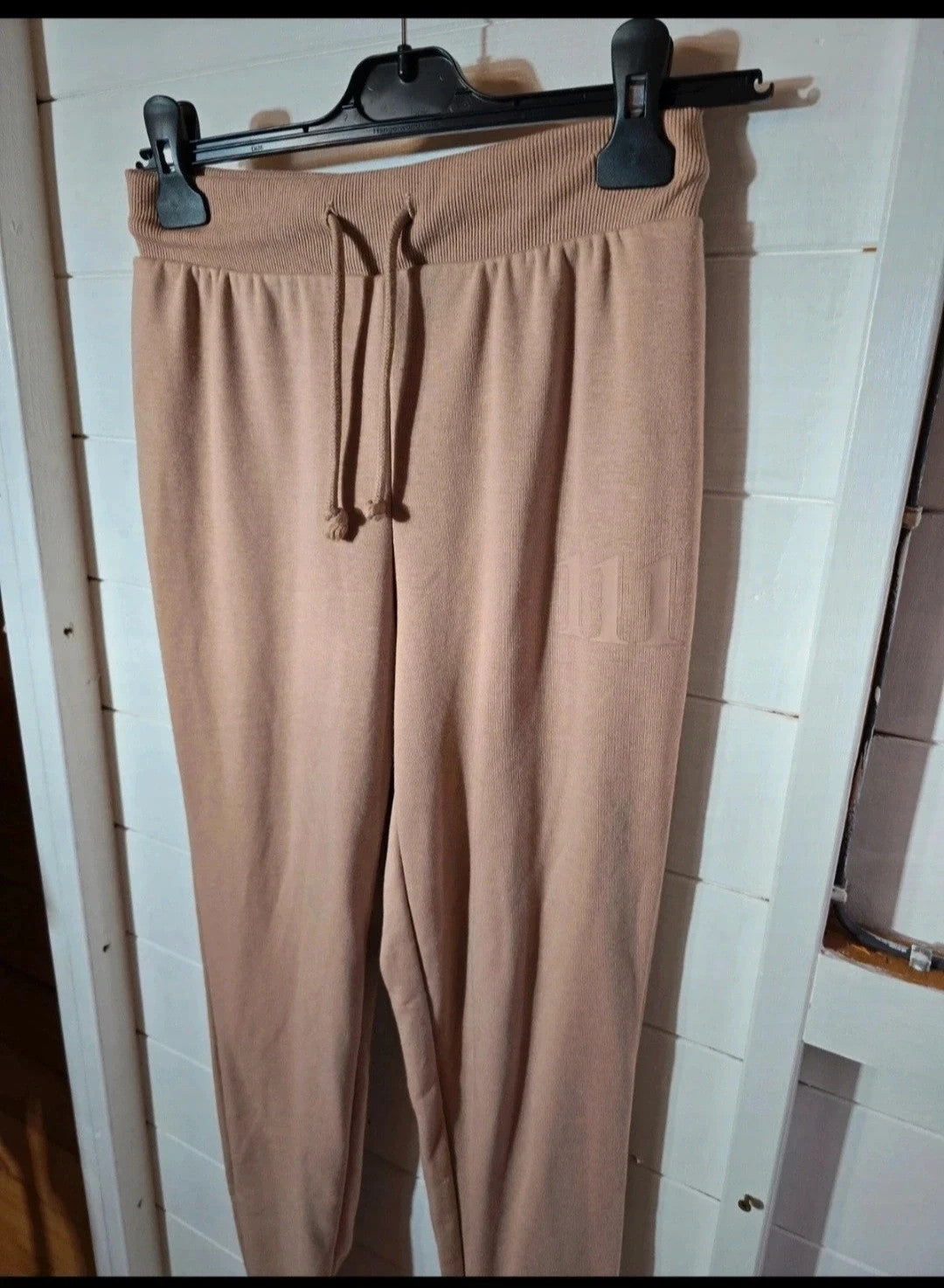 Primark beige skinny joggers size 6/8