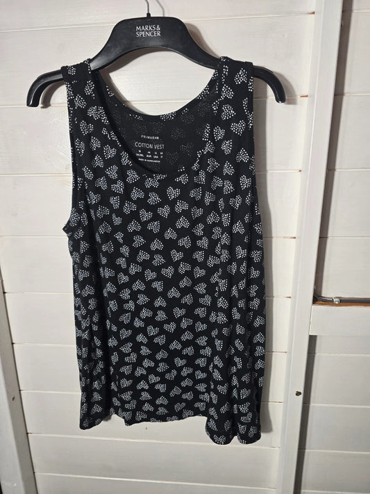 Preloved Primark black white heart print sleeveless vest top 18