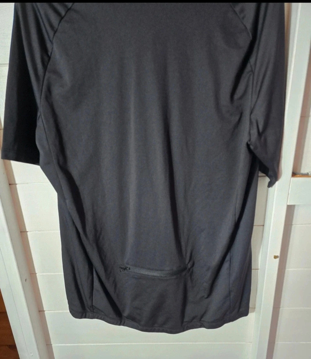 Decathlon Triban black running gym top size M/L