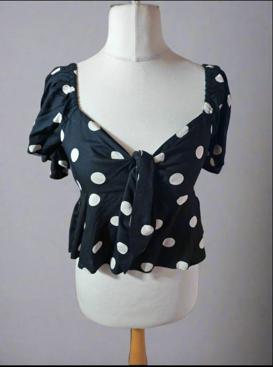 Miss Selfridge petite black & white polka dot crop top New size 10